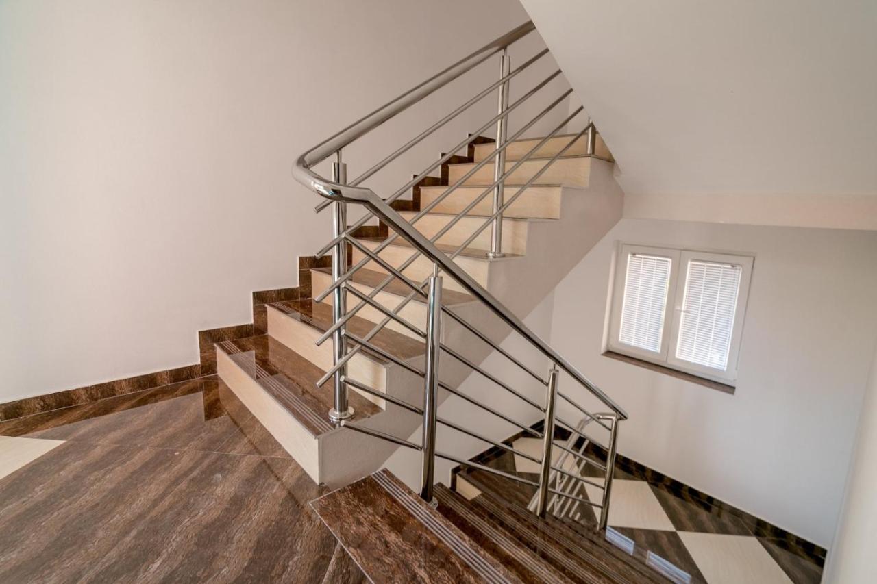 קוטור Apartmani Matej מראה חיצוני תמונה