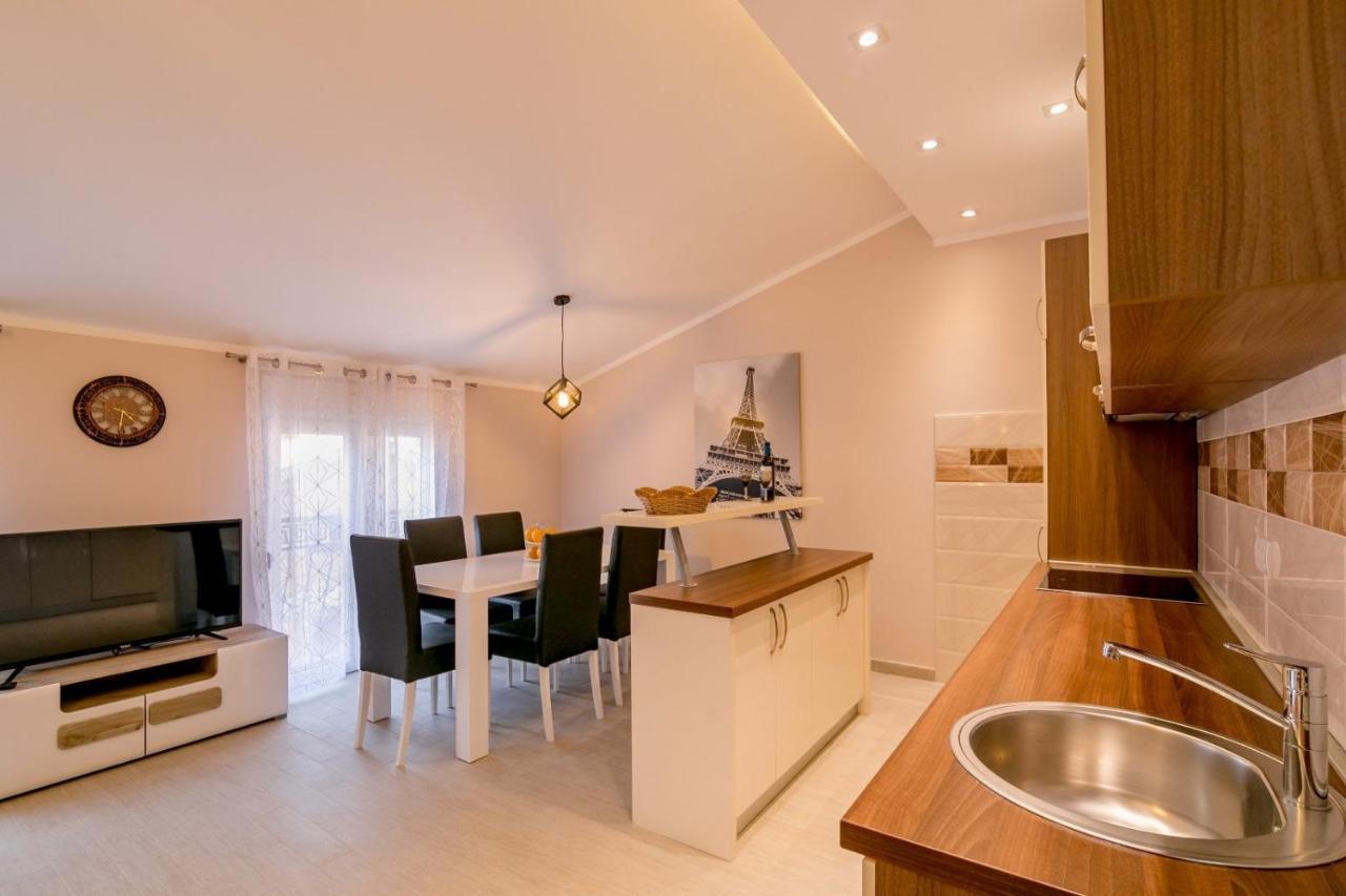 קוטור Apartmani Matej מראה חיצוני תמונה